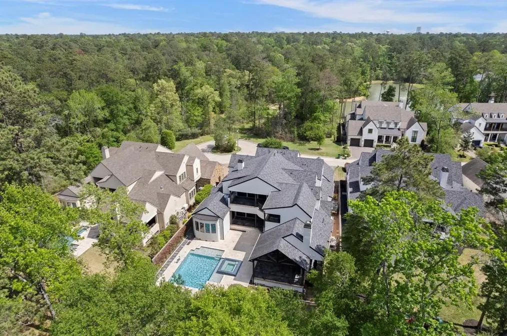 Nestled inside the ultra-exclusive Woodlands Reserve community, 119 Simon Lake Lane is for sale at $3.2m. 