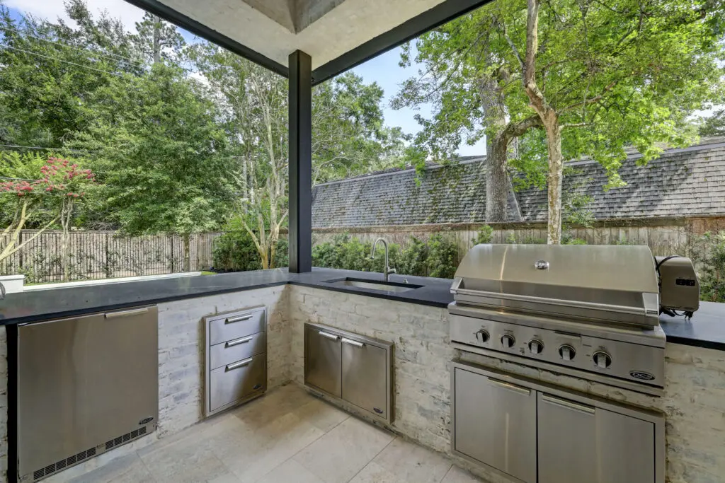  The summer kitchen at 410 Coachman in Bunker Hill(Photo by TK Images)