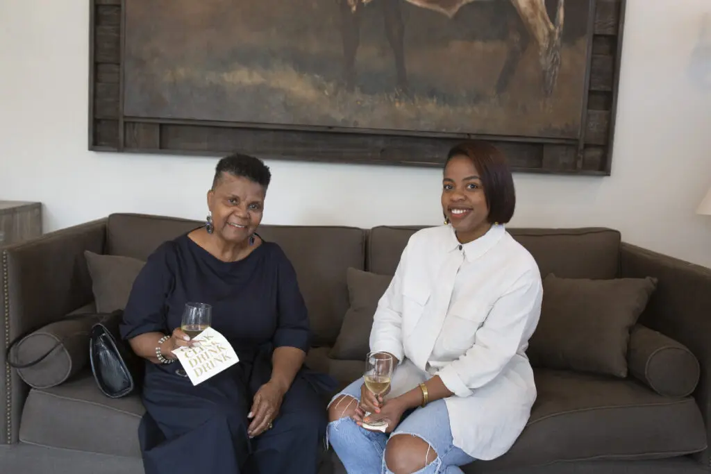 Merian Sherrod, Terri Hamm at the March Emerging Collectors Brunch (Photo by Mark Francis)