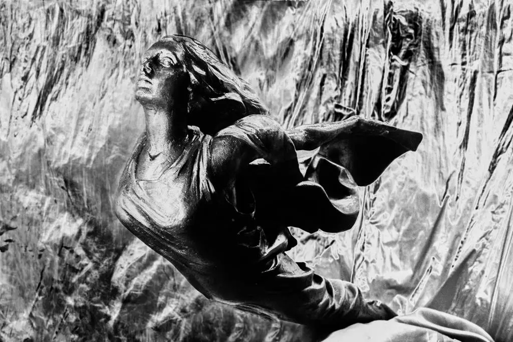Ming Smith's "Goddess II," 2022. This photograph was commissioned for an Artnet x Cadillac project. (Courtesy Ming Smith Studio)