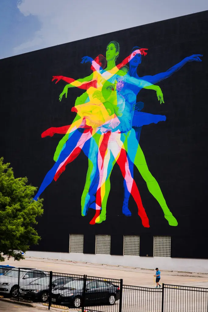 "Pas de Deux" by Aches  (Photo by Egidio Narvaez Photography)