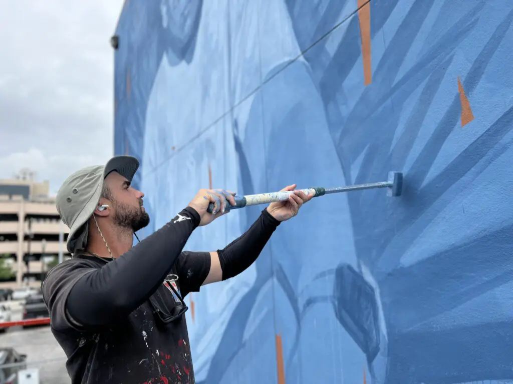 "Illumination" by Jarus in progress  (Photo by Street Art for Mankind)