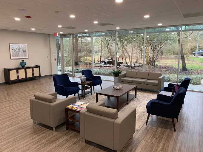 The Avante spa is tucked in a wooded area, and the glass-walled lobby gives guests an unobstructed view.