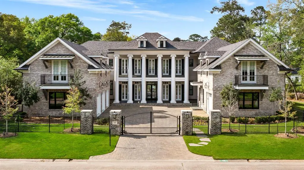 25 Doe Run Drive is on the market at $4,350,000. 