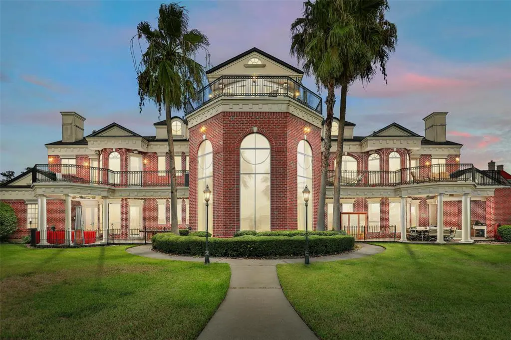 46 S Windsail Place is on the market for $4 million. It is one unique Woodlands mansion.