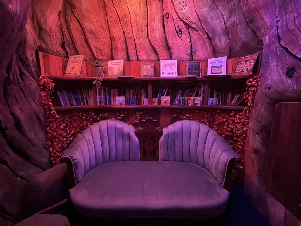 There are hundreds of photo-worthy spots at Meow Wolf Grapevine. (Photo by Megan Ziots)