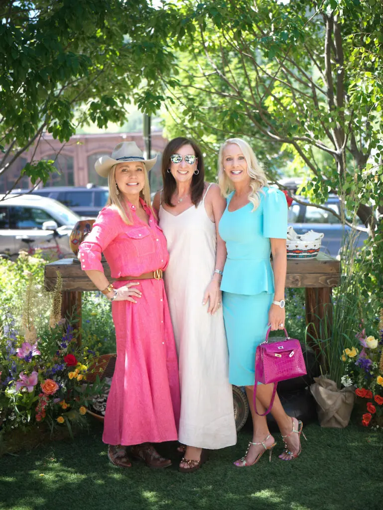 Melissa Juneau, Amalia Stanton, Laurie Krohn at the Memorial Hermann Foundation friend-raising events in Aspen. (Photo by Daniel Ortiz)