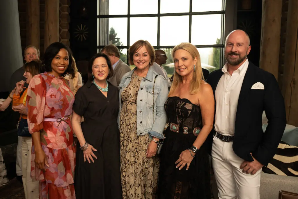 Roslyn Bazzelle Mitchell, Anne Neeson, Leigh Smith, Melissa Juneau, Tony Bradfield at the Memorial Hermann Foundation friend-raising events in Aspen. (Photo by Daniel Ortiz)