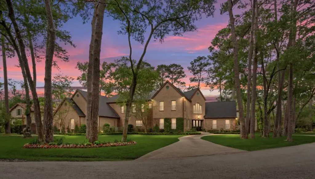 869 Country Lane