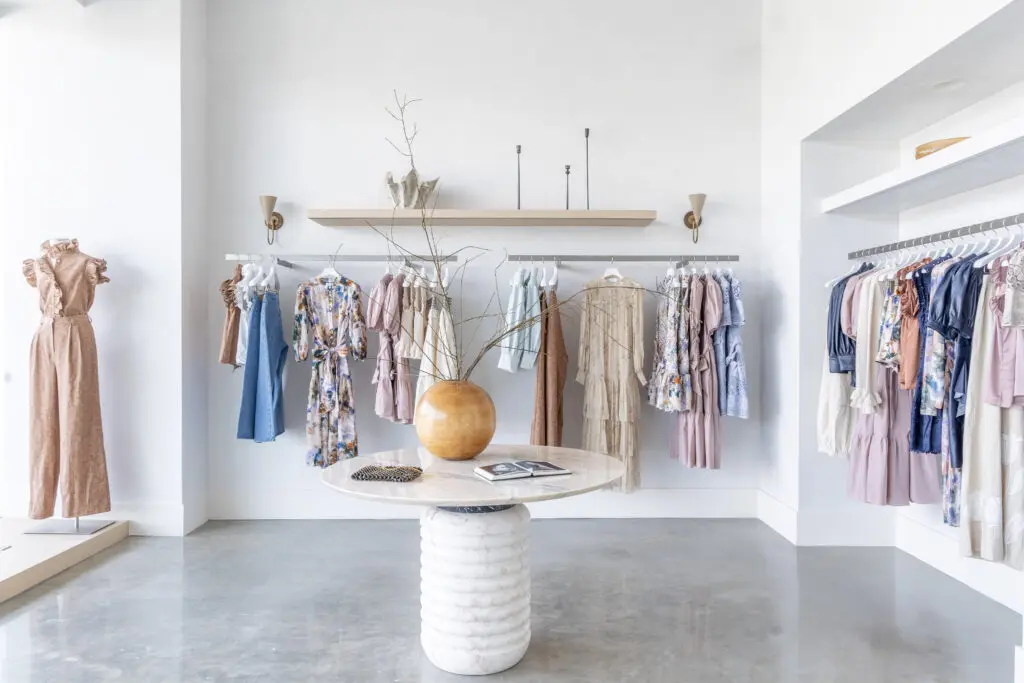 The Christy Lynn flagship in Memorial Villages with design by Ashton Taylor Oberhauser (Photo by Jordan Geibel)