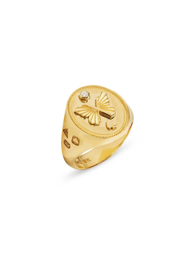 Handcrafted in 18-karat yellow gold, this signet ring from Foundrae represents reverie.