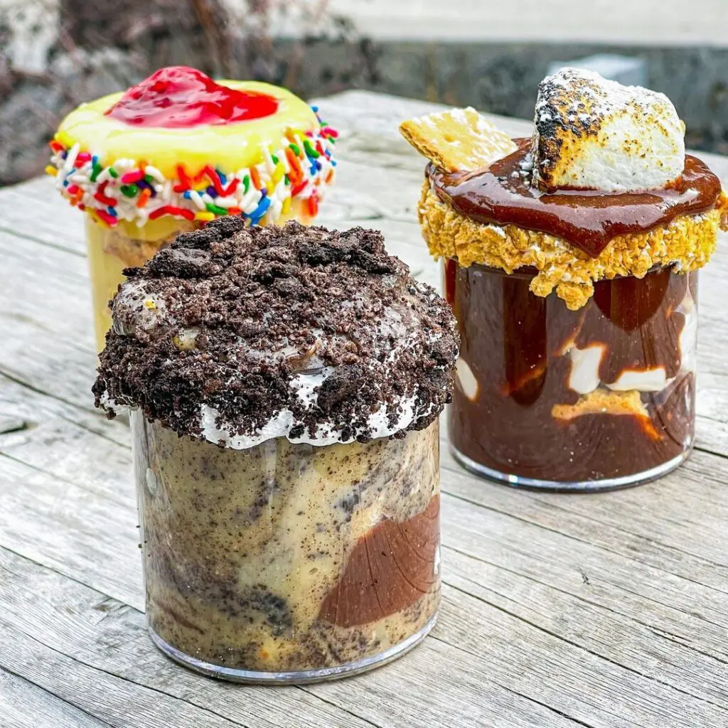 a preview of coming attractions - JARS by Fabio Viviani is opening soon in Fort Worth.