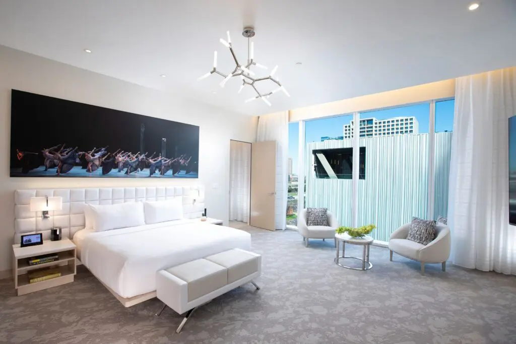 The Grande Finale Suite at HALL Arts Hotel.