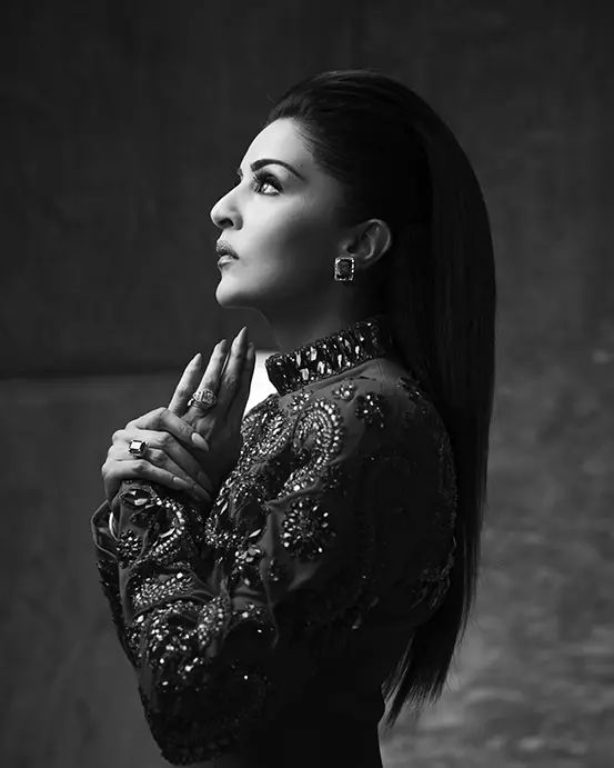 Second time Best Dressed honoree Sneha Merchant is photographed by Ivan Aguirre for the PaperCity Philanthropy in Fashion event.