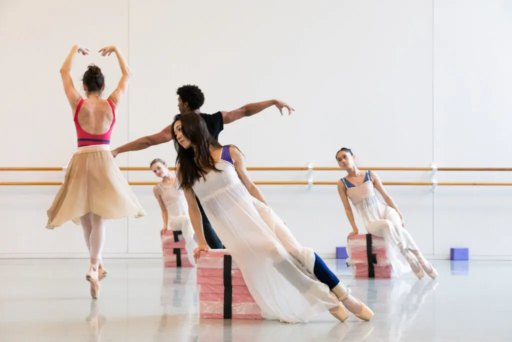 Houston Ballet demi soloist Chae Eun Yang and artists of Houston Ballet rehearsing Annabelle Lopez Ochoa’s "Delmira"
(Photo by Lawrence Elizabeth Knox. Courtesy of Houston Ballet)