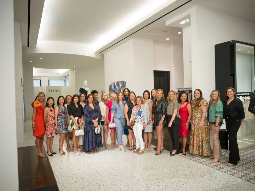 The founding board of Recipe for Success' young professionals group Women of Wardrobe at the 'Summer Soirée' at Tootsies (Photo by Daniel Ortiz)