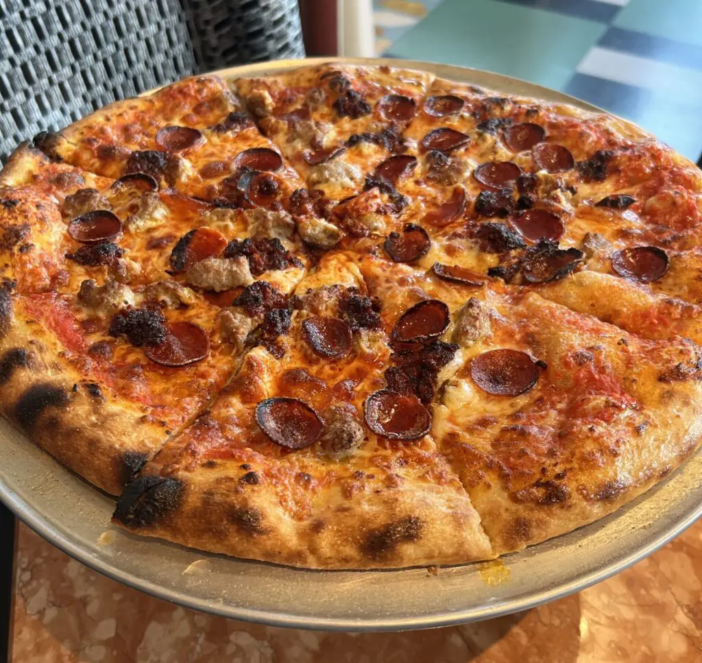 The Meteor in the Design District offers pizzas made with sourdough. (Photo by Megan Ziots)