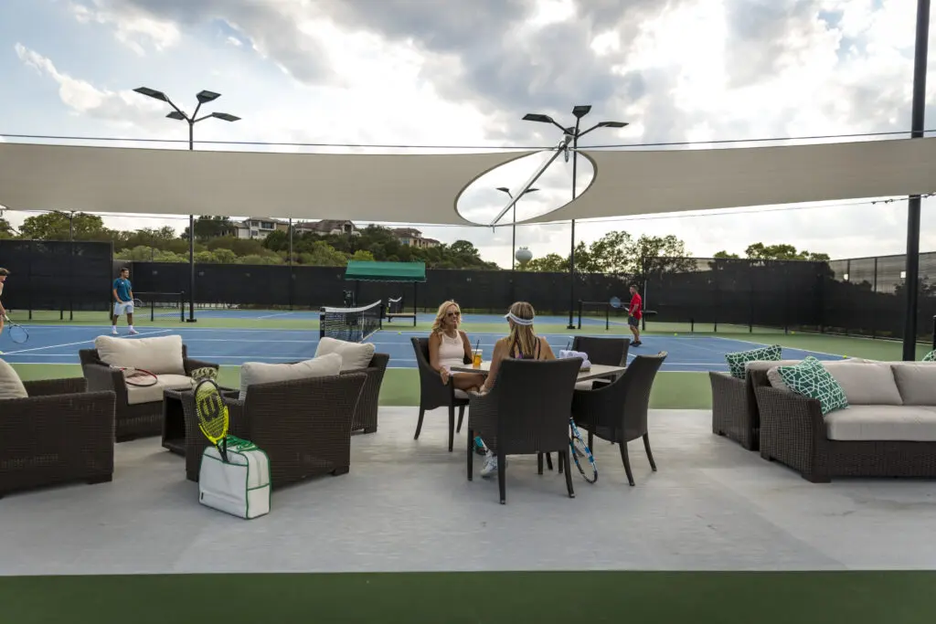 The property features 10 well-lit tennis courts.