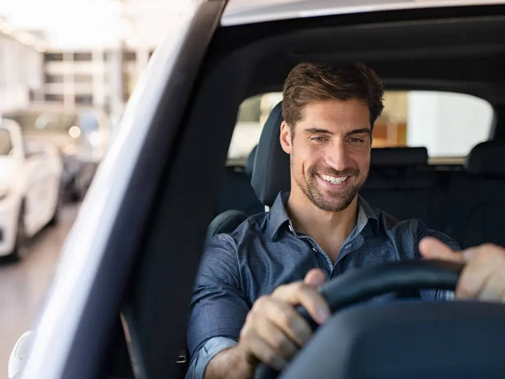 Whether you’re a savvy shopper, EV owner, or a tech wizard, Rhythm Energy has a plan for you.