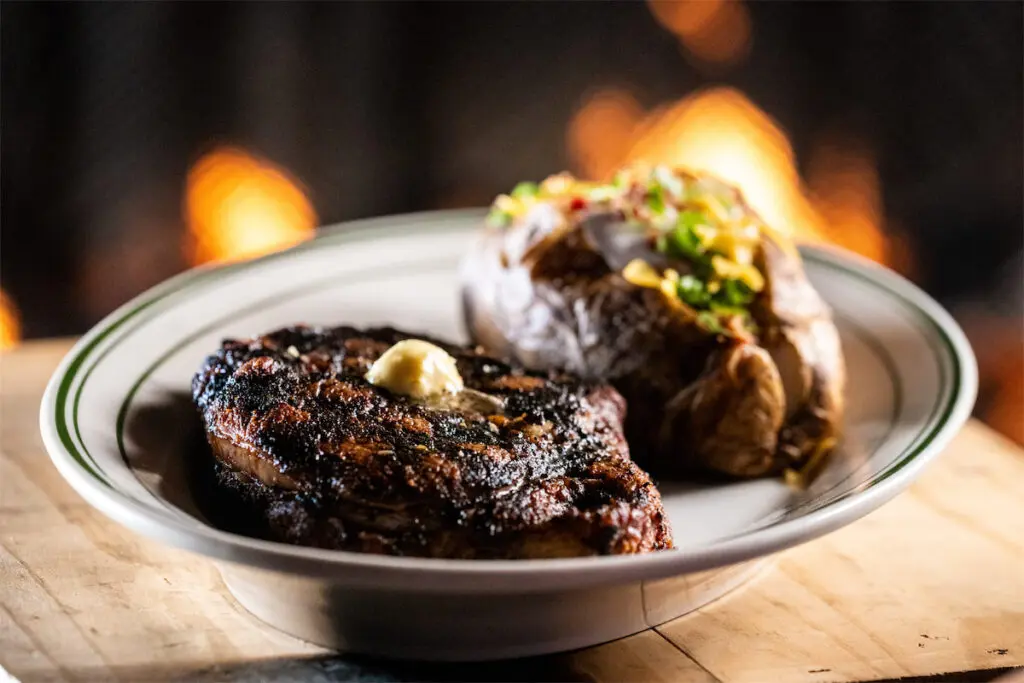 A Rescued Rockwall Icon Reopens, the Farmers Branch Boardwalk Takes Shape, and More North Texas Restaurant News