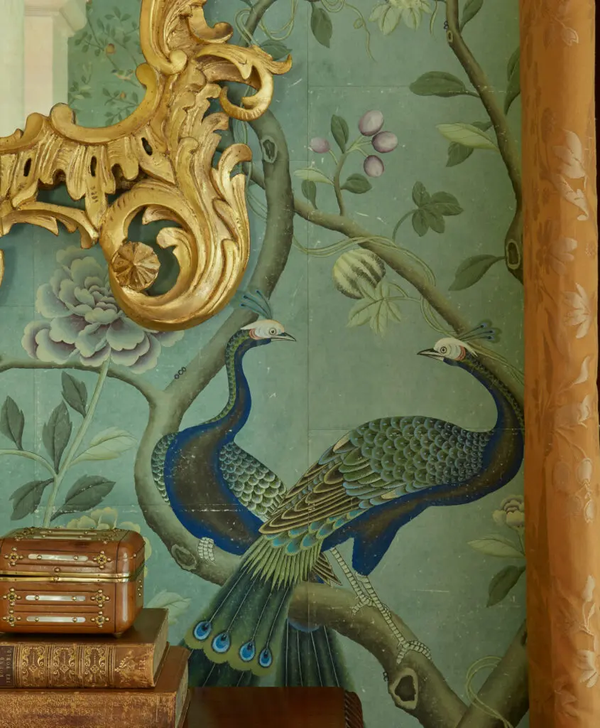 De Gournay St. Laurent hand-painted wallpaper in standard design colors on Edo Turquoise India tea paper. Interior design Martyn Lawrence Bullard. (Photo by James McDonald)
