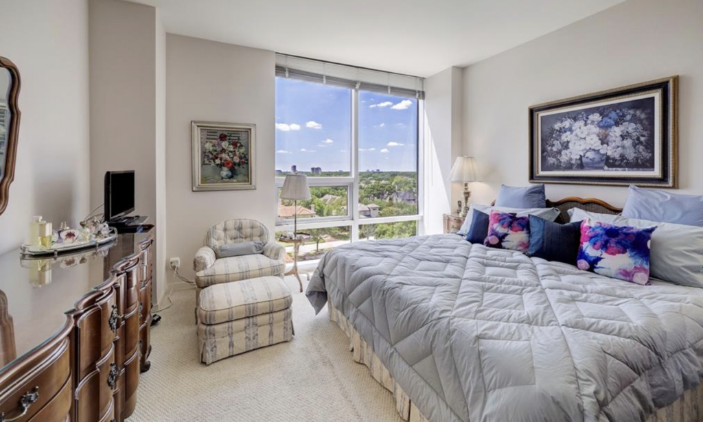 Natural light floods in with floor-to-ceiling windows as one of the best views on San Felipe Street.