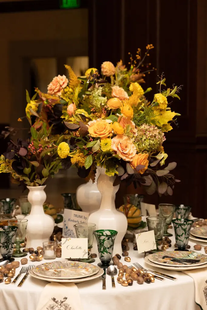 A Kappa Tablescapes display by Trunk by Kimberly Schlegel Whitman (Photo by Kaitlin Saragusa )