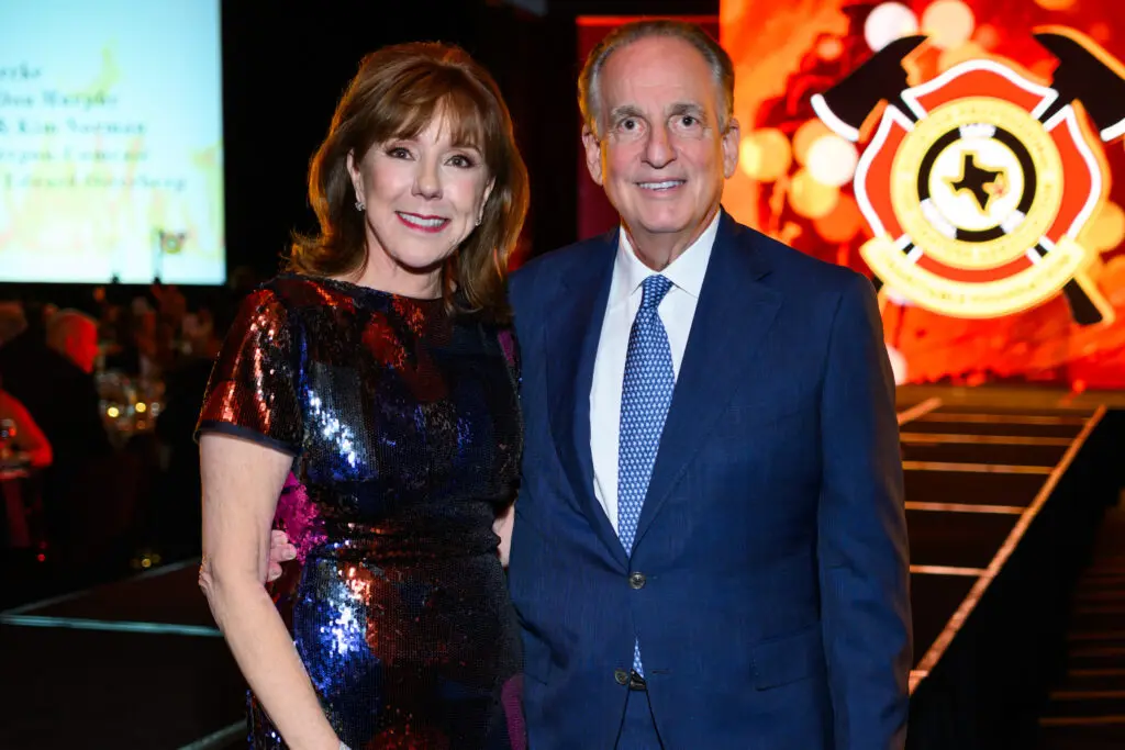 Chairs Elizabeth & Alan Stein at the 'Red Hot Gala' benefitting the Houston Firefighters Foundation. (Photo by Michelle Watson)