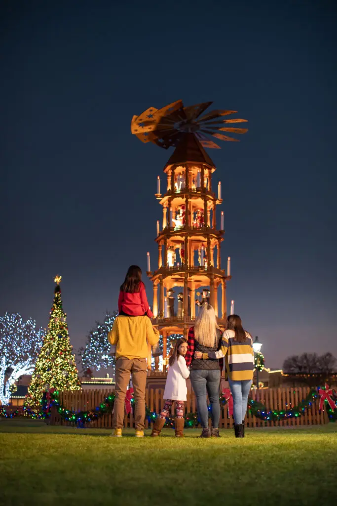 At the center of town, visitors can find an authentic 26-foot tall German Christmas Pyramid that has moving wooden figures and a spinning windmill, as well as a 30-foot community Christmas tree.