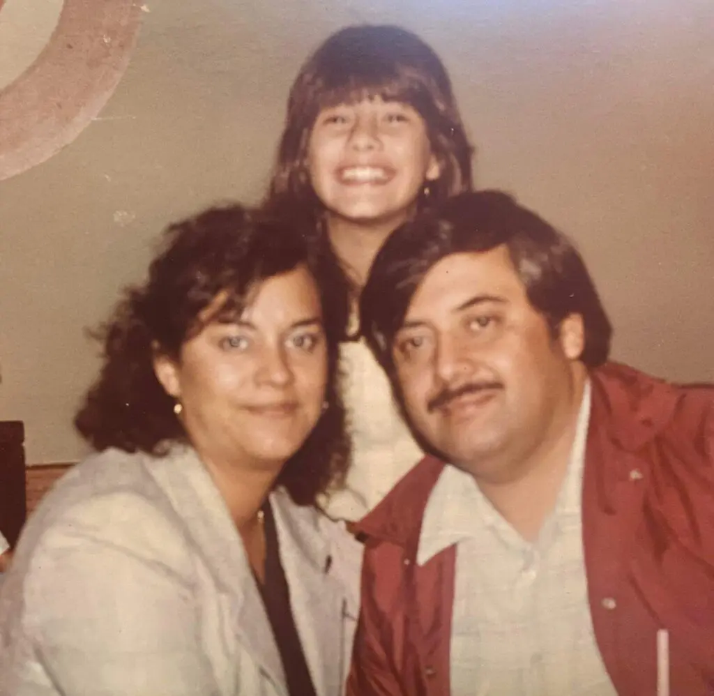 Alice Valdez (left) with young Clarissa Valdez and husband (Courtesy Clarissa Valdez)
