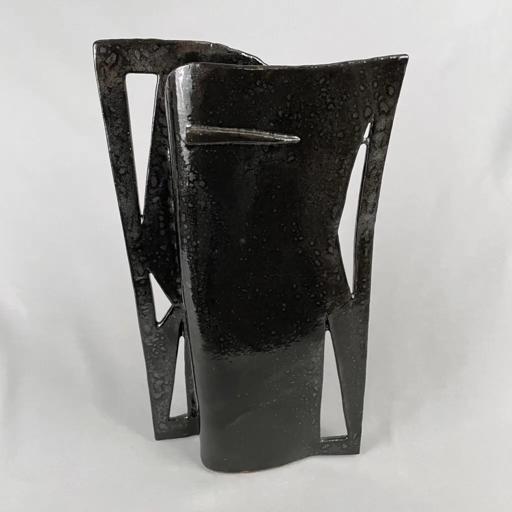 Judy Adams's "Untitled," 2023. (Courtesy Foelber Pottery Gallery and Studios)