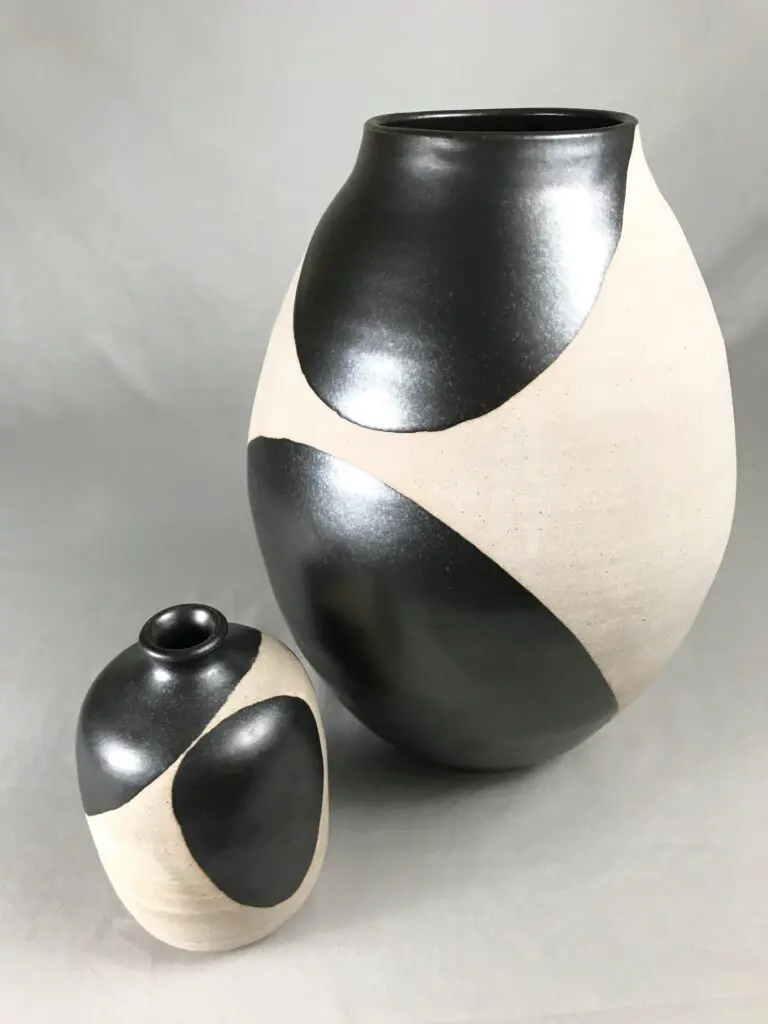 John Foelber's "Black and White" vases, 2023. (Courtesy Foelber Pottery Gallery and Studios)