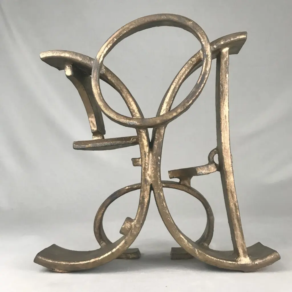 Judy Adams's "Singapore" 2014. (Courtesy Foelber Pottery Gallery and Studios)
