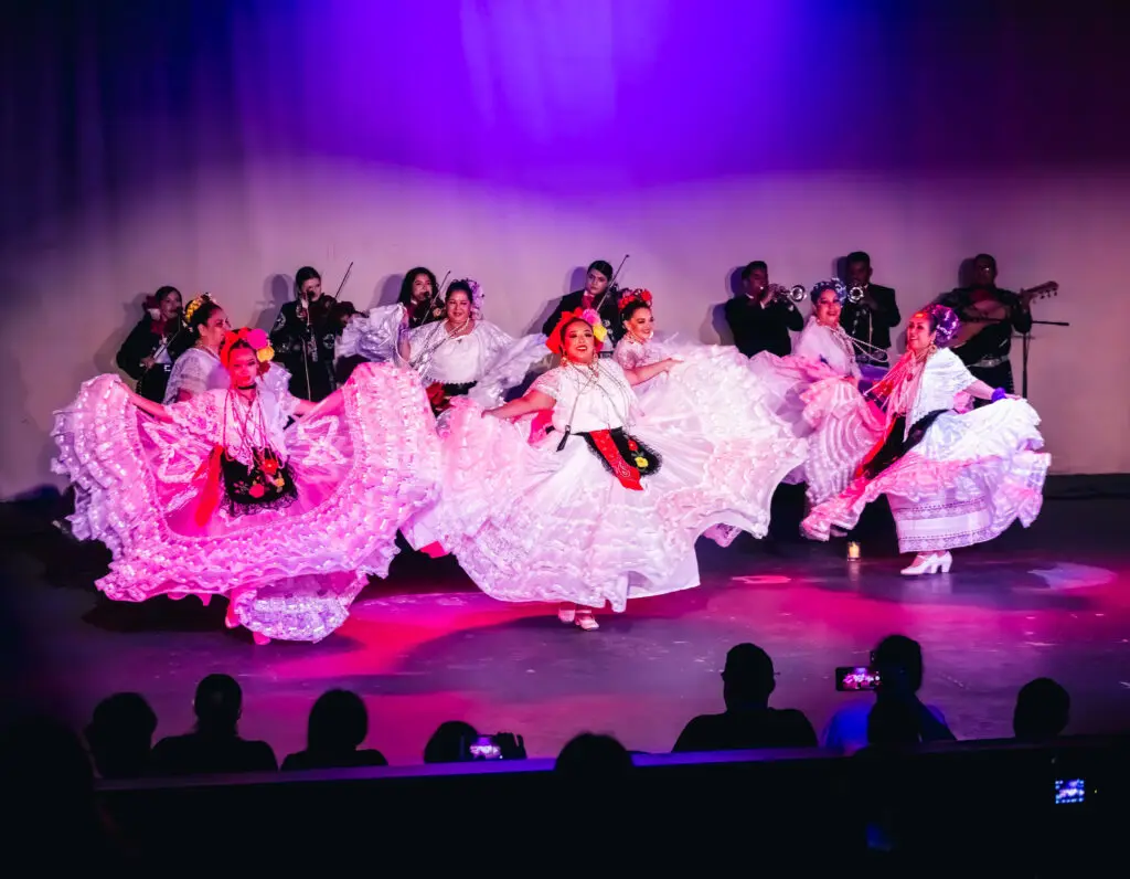 Mariachi Amor a Mexico (Photo by Allen Campos/Calvet Visuals) 