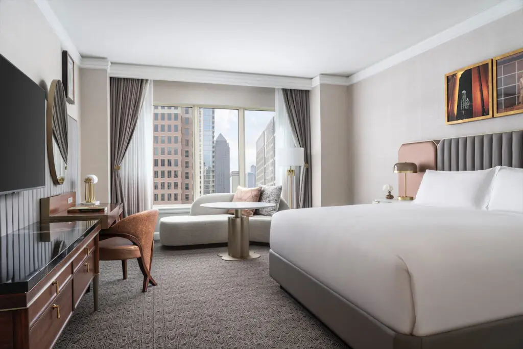 A Deluxe King room at the newly renovated Ritz-Carlton. (Photo by Ritz-Carlton, Dallas)