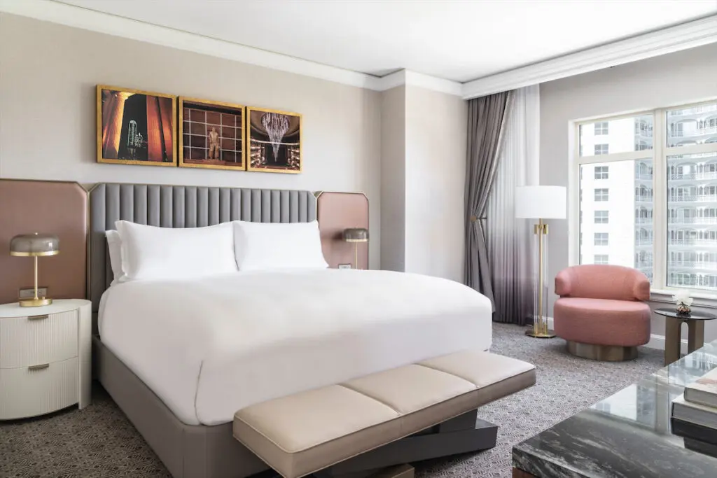 A Deluxe Suite bedroom. (Photo by Ritz-Carlton, Dallas)