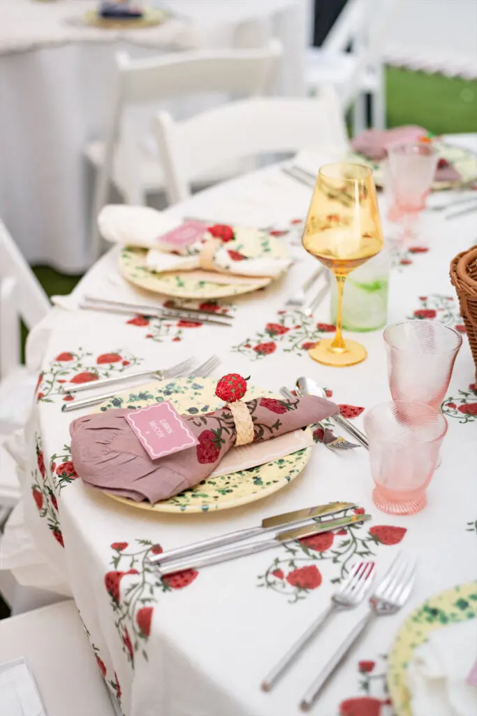 Scenes from the Dondolo Fall Heritage Dinner  (Photo by Jessica Isaacs)
