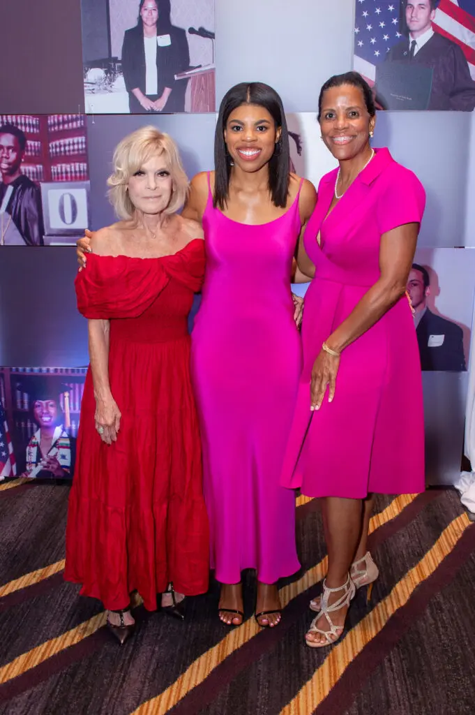 Shery Levy, Lauren Johnson, Michelle Penn Marshall at the Linda Lorelle Scholarship Fund 'Paying It Forward' gala. (Photo by Jacob Power)