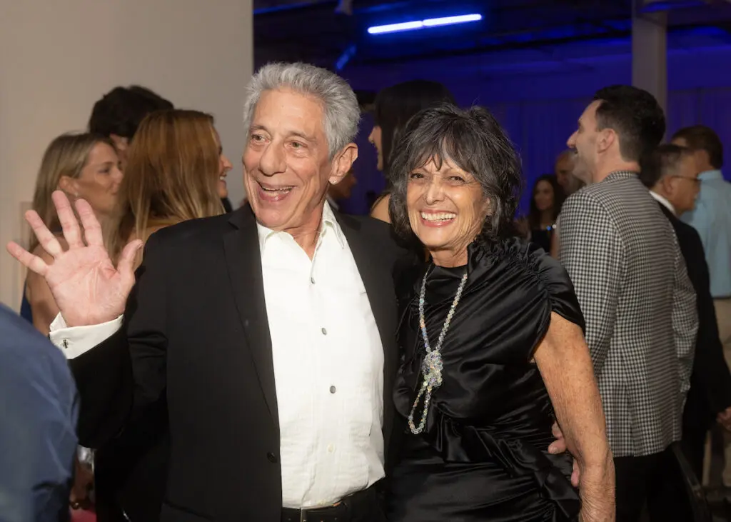 Stuart Glass, Joan Davidow-Exploredinary for Dallas Contemporary  (photo by Exploredinary for Dallas Contemporary) 