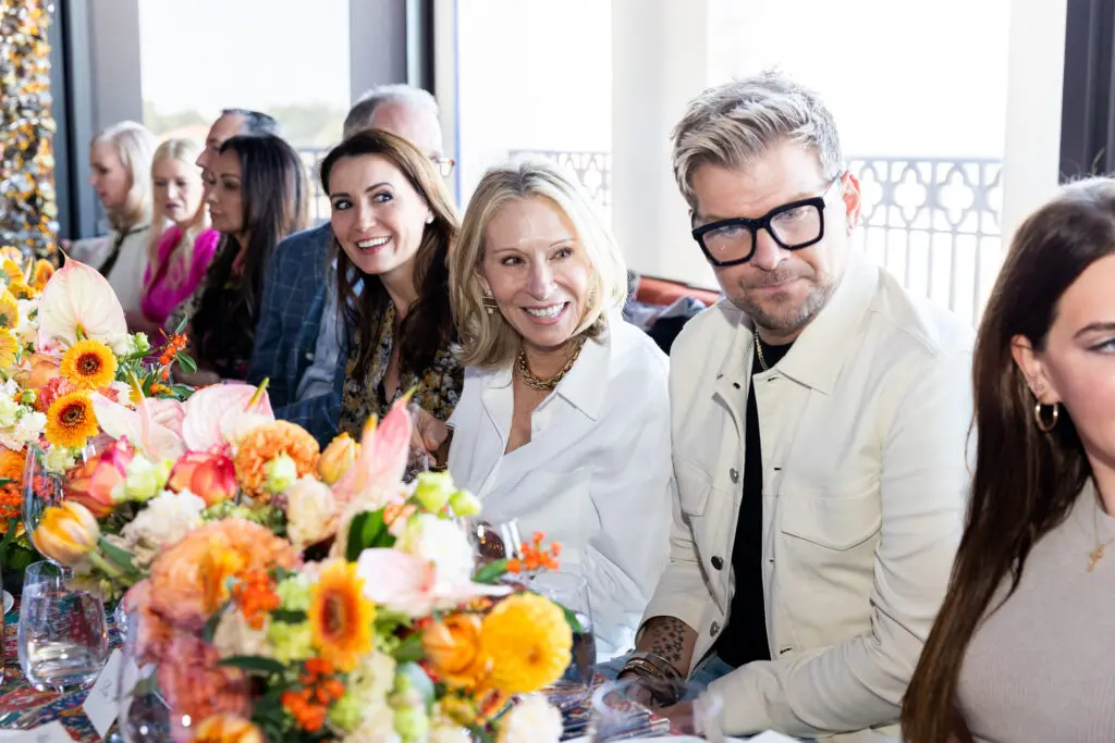 Suzanne Droese, Missy Peck, Brian Bolke, Kimberly Whitman, Moll Anderson, Cindy Rachofsky, Reed Robertson, Rochelle Gores (Photo by Kaitlin Saragusa)