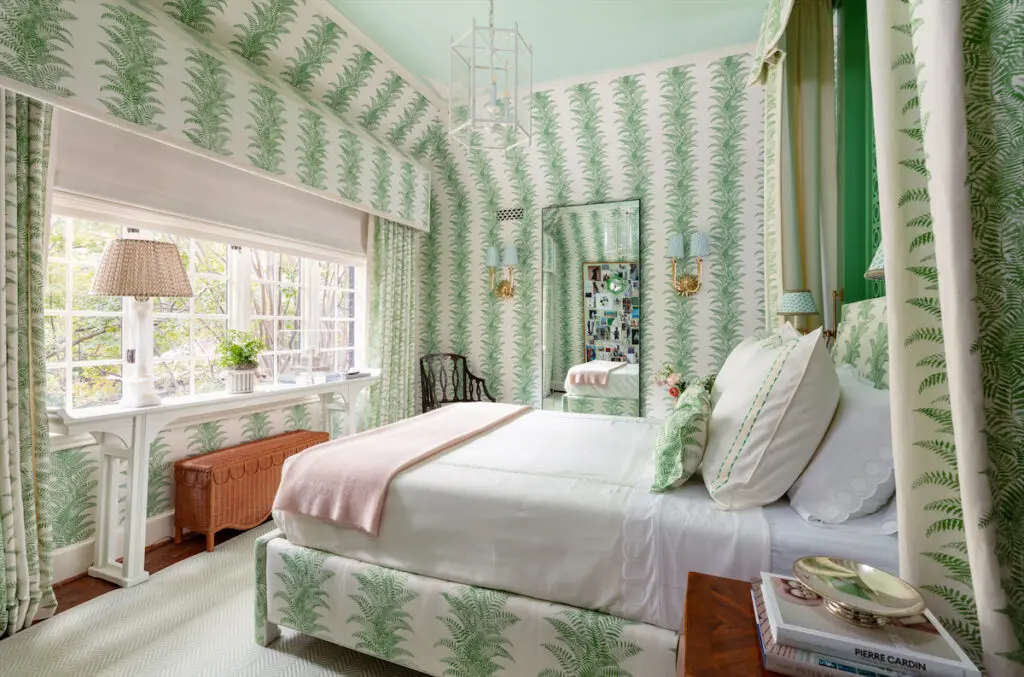 Bedroom and Closet: Julie Hayes and Simms Hayes Design (Photo by Nickolas Sargent)