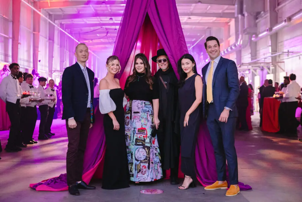 Gala co-chairs Mason & Meredith Barker, Hope Dorsett, featured artist McKay Otto, Skye & David Chao at Houston Arts Alliance's Add On Art Gala (Photo by Johnny Than)