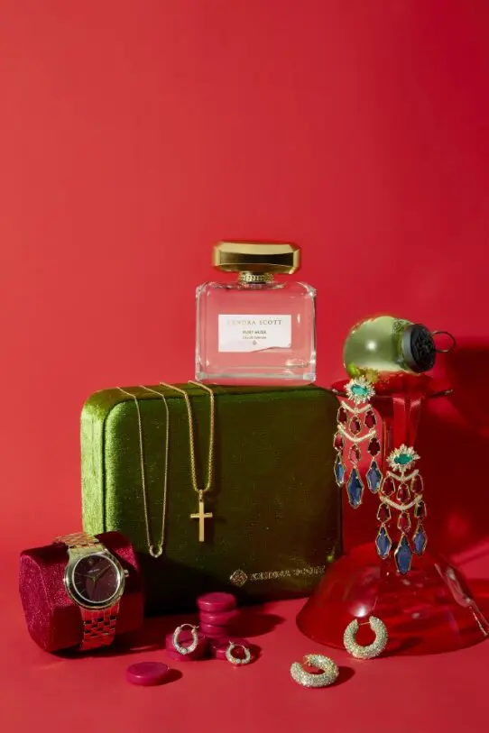 Fragrances and sparkle are a big part of the 2023 holiday collection from Kendra Scott. 