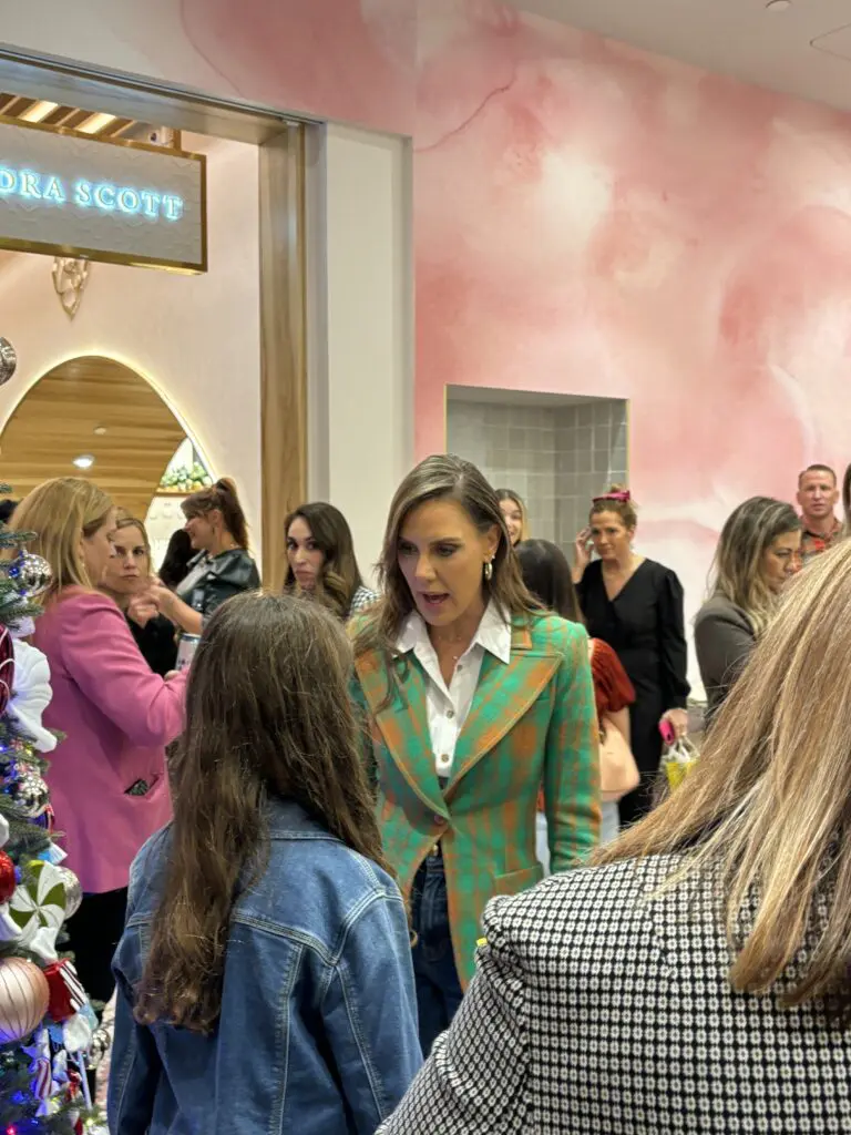 The meet and greet had Kendra Scott mixing and mingling with shoppers of all ages in The Woodlands. (Photo by Laura Landsbaum)