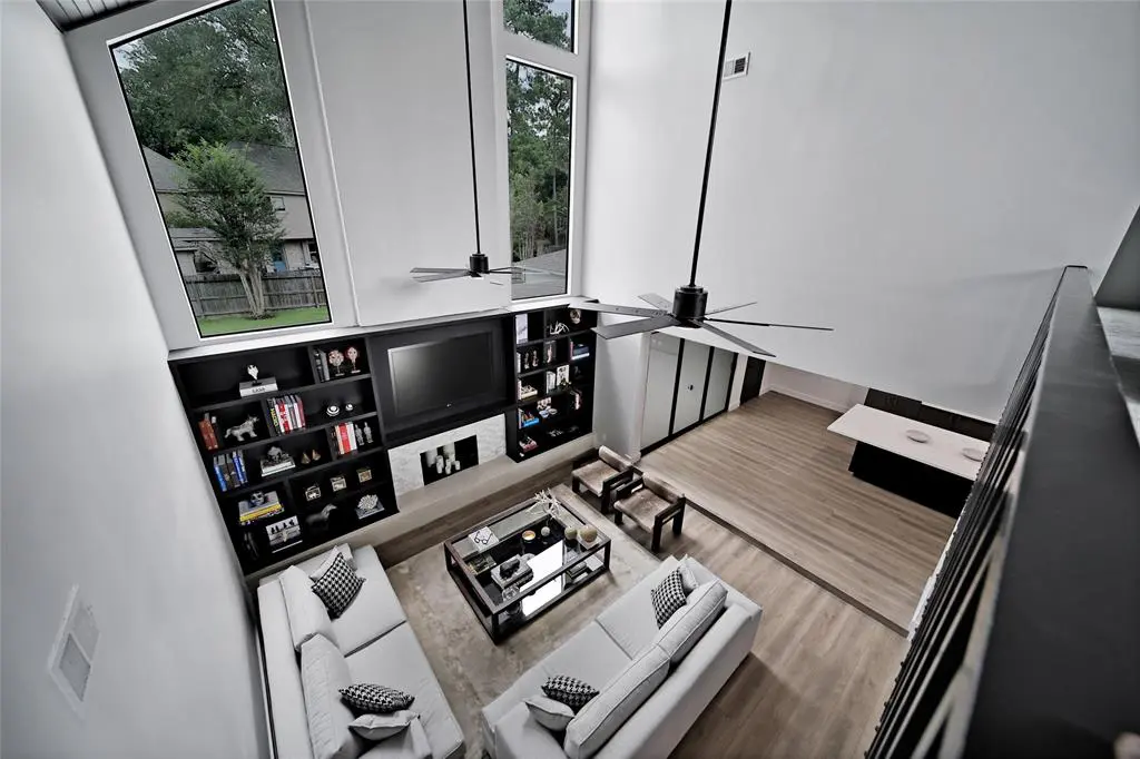 If you like a clean, modern aesthetic, this could be the home for you. 