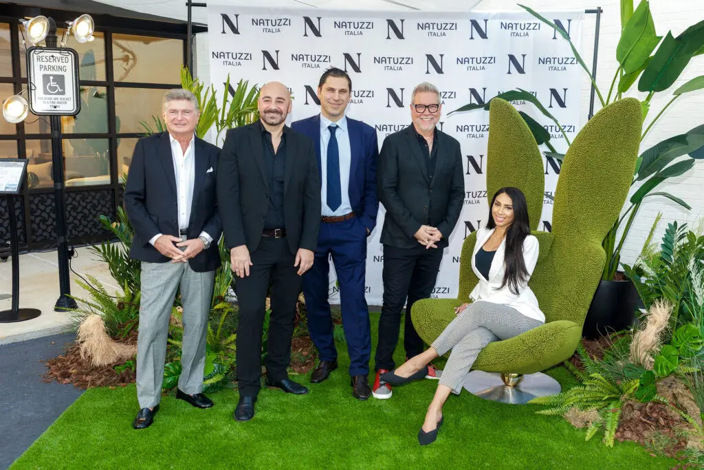 John Hudik (Natuzzi Italia Dallas Design Consultant), Michael Ibrahim (Natuzzi Italia Dallas General Manager), Luza Mazzolani (VP of Sales – Cantoni), Thom Gehring (Natuzzi Italia Dallas Design Consultant), Raven Vermeil (Natuzzi Italia Dallas Design Consultant).
