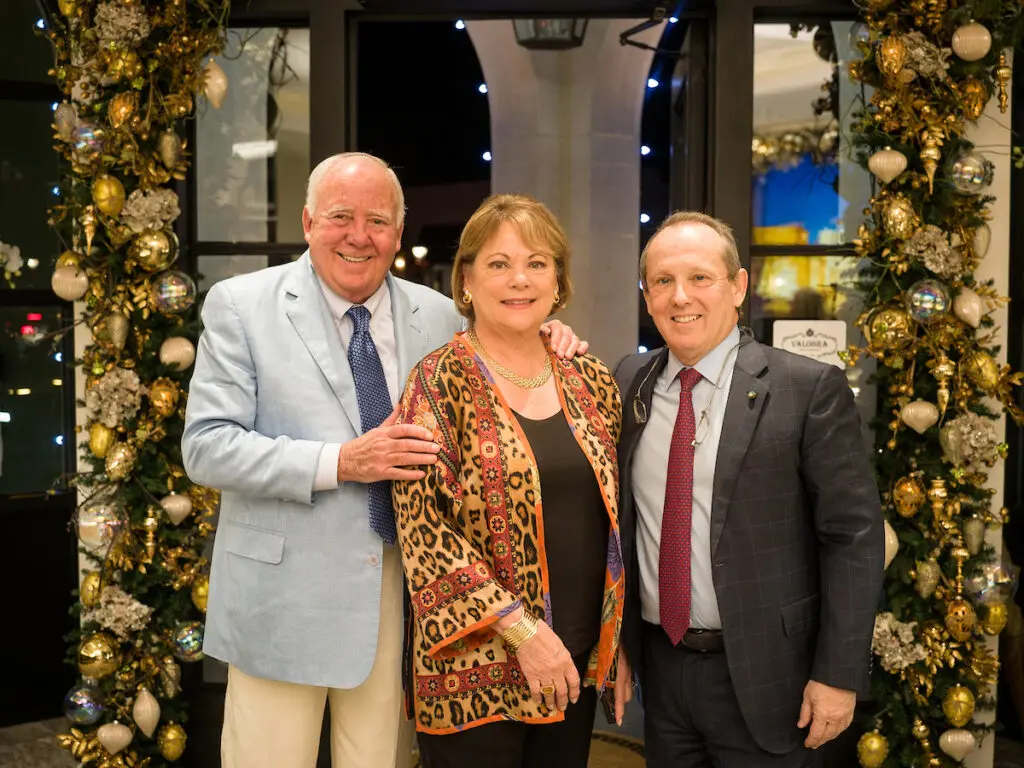 Julian & Janeen Fertitta, Franco Valobra at the Valobra Master Jewelers holiday client appreciation party. (Photo by Daniel Ortiz)