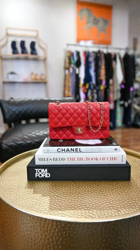 Giving luxury gifts at resale prices not only makes luxury affordable, but it contributes to the circular economy and promotes sustainability.
