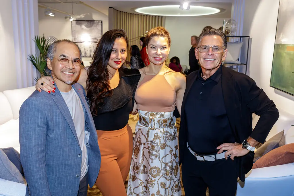 Rama Khun, Sandy Martinez, Jenny Phan, Michael Wilkov (Founder and CEO of Cantoni).