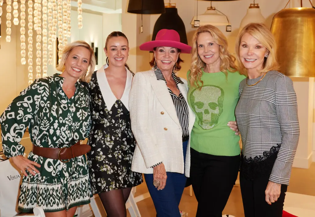 Shawna Kuykendall, Hannah White, Ginny Bond, Ginny Bond-Fein, Joyce Fox at Visual Comfort & Co.